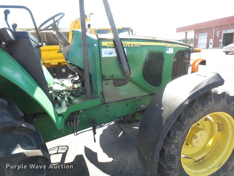 image for item L4647 2003 John Deere 6420 tractor