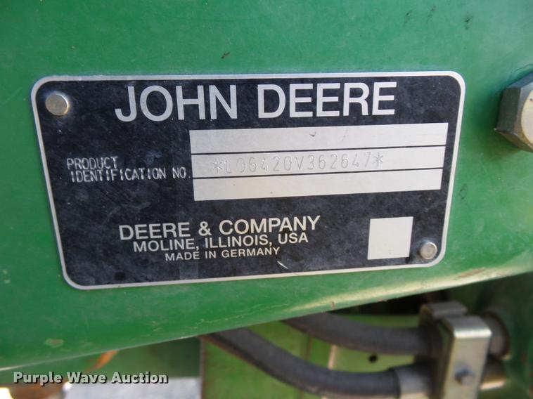 image for item L4647 2003 John Deere 6420 tractor