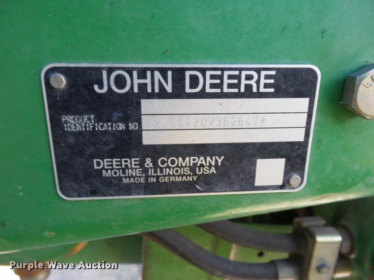 image for item L4647 2003 John Deere 6420 tractor