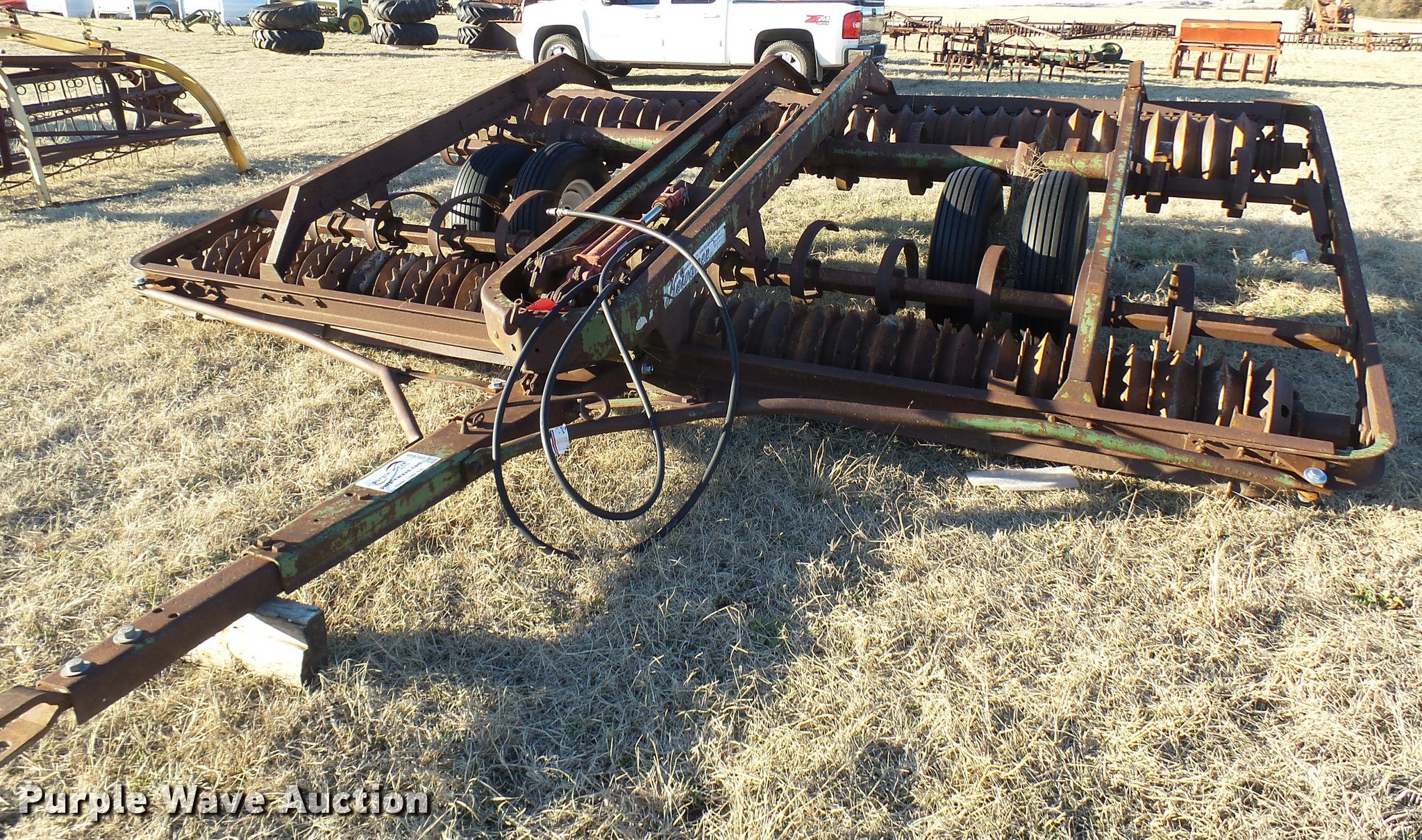 Kewanee cultipacker in Guthrie, OK Item DB2408 sold Purple Wave