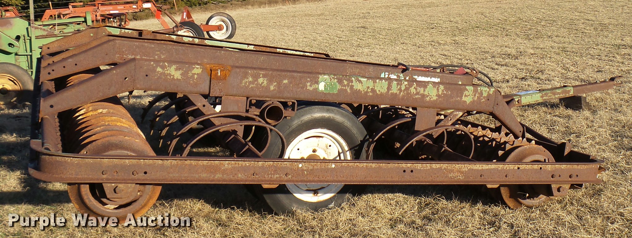 Kewanee cultipacker in Guthrie, OK Item DB2408 sold Purple Wave