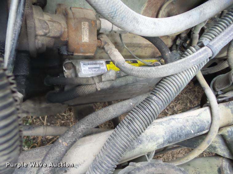 image for item AG9253 1998 Freightliner Century Class semi truck