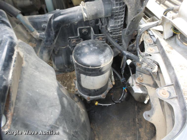 image for item AG9253 1998 Freightliner Century Class semi truck