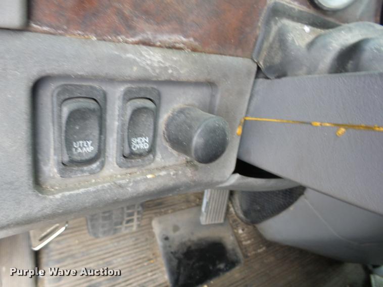 image for item AG9253 1998 Freightliner Century Class semi truck