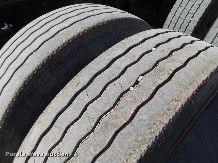 image for item BJ9274 2012 International ProStar Plus semi truck