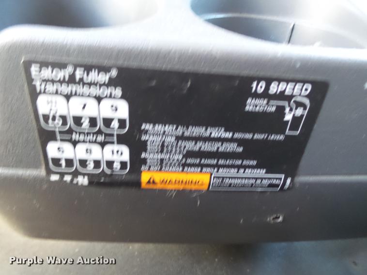 image for item BJ9274 2012 International ProStar Plus semi truck