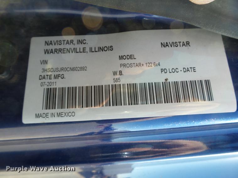 image for item BJ9274 2012 International ProStar Plus semi truck