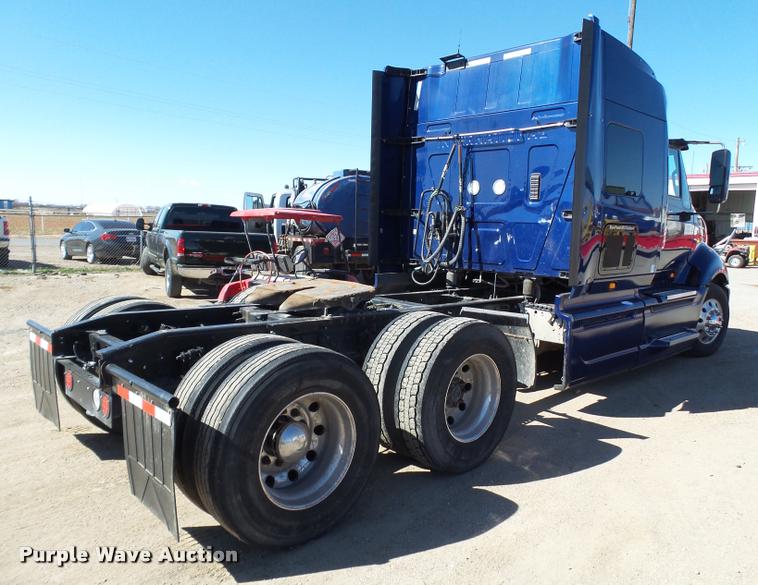 image for item BJ9275 2012 International ProStar Plus semi truck