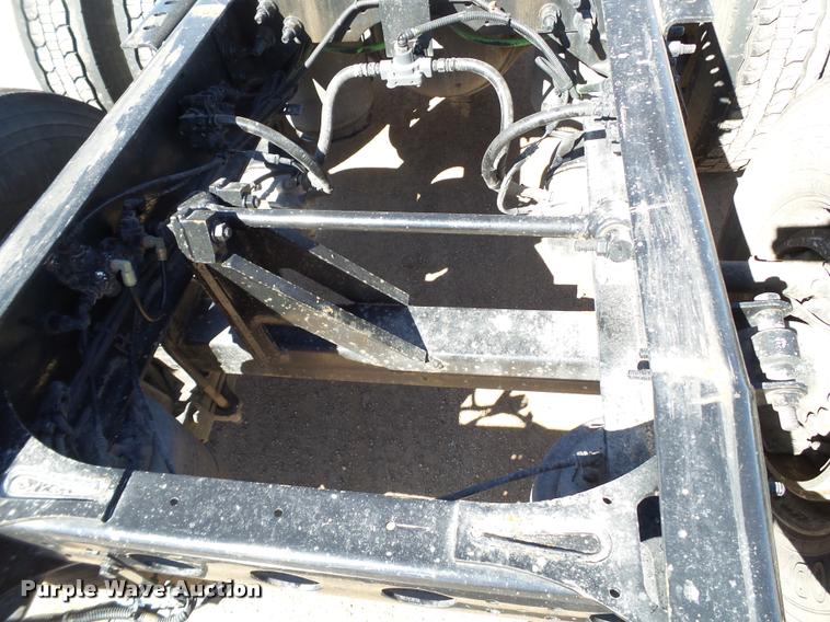 image for item BJ9275 2012 International ProStar Plus semi truck