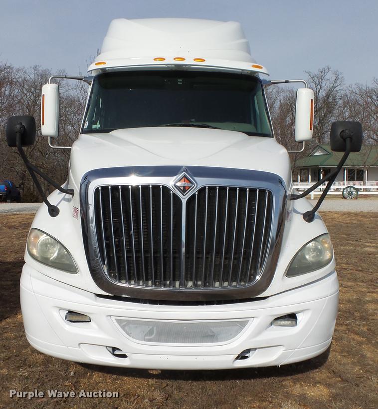 image for item DA2529 2009 International ProStar Eagle semi truck