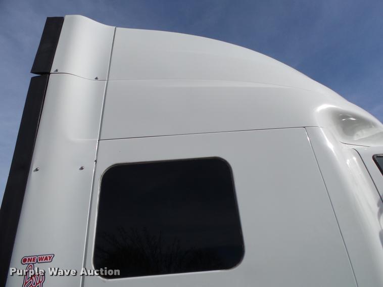 image for item DA2529 2009 International ProStar Eagle semi truck