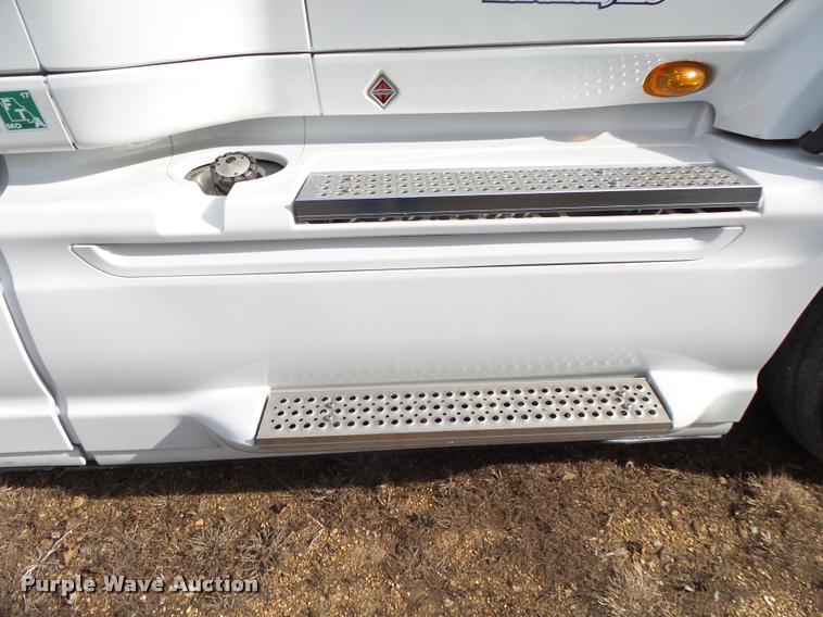 image for item DA2529 2009 International ProStar Eagle semi truck