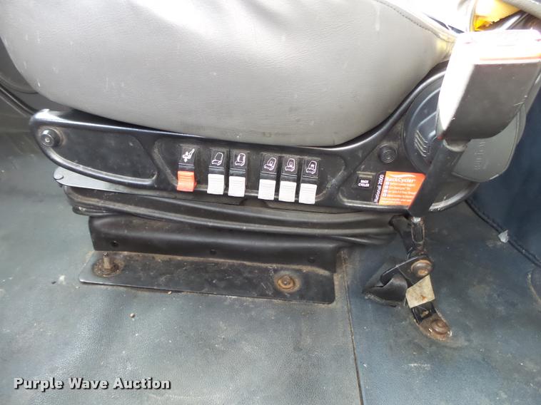 image for item DA2529 2009 International ProStar Eagle semi truck