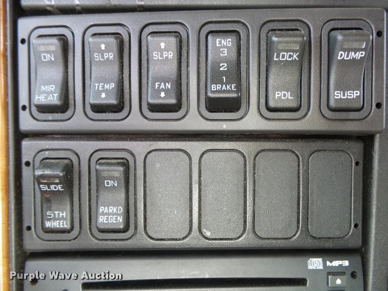 image for item DA2529 2009 International ProStar Eagle semi truck