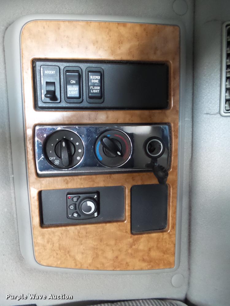 image for item DA2529 2009 International ProStar Eagle semi truck