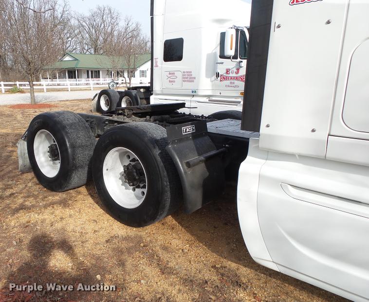 image for item DA2530 2010 International ProStar Eagle semi truck