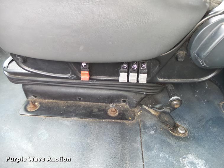 image for item DA2530 2010 International ProStar Eagle semi truck