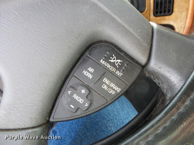 image for item DA2530 2010 International ProStar Eagle semi truck