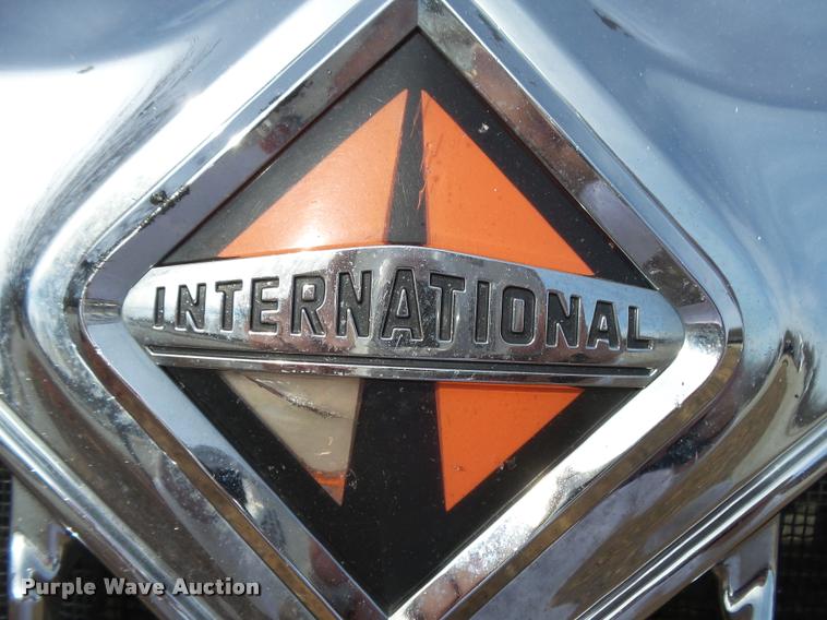 image for item DA2530 2010 International ProStar Eagle semi truck