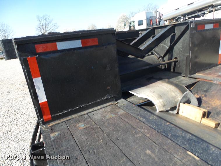 image for item DA2585 2002 Doonan 482DB146 drop deck trailer