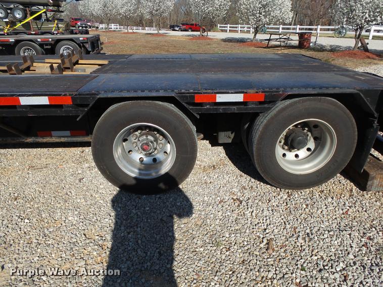 image for item DA2585 2002 Doonan 482DB146 drop deck trailer