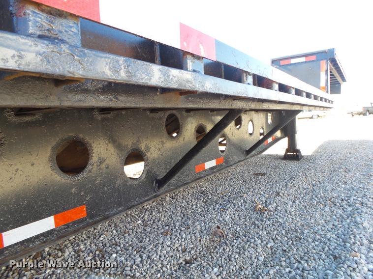 image for item DA2585 2002 Doonan 482DB146 drop deck trailer