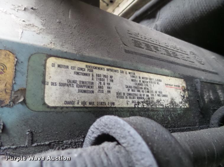 image for item DA7250 1997 Ford AT9513 Aeromax 113 semi truck