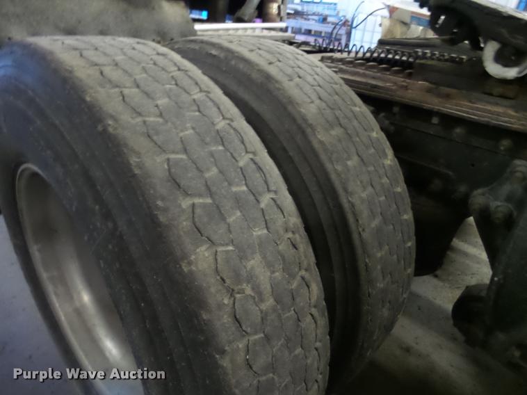 image for item DA7251 1999 Sterling A9513 semi truck