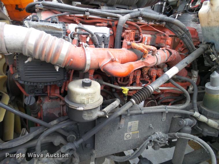 image for item DA7252 2009 Kenworth T660 semi truck