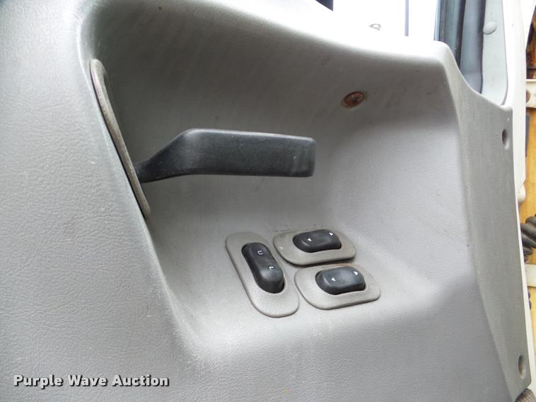 image for item DA7253 1997 Ford AT9513 Aeromax 113 semi truck