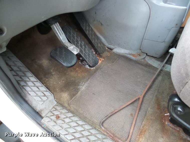 image for item DA7253 1997 Ford AT9513 Aeromax 113 semi truck