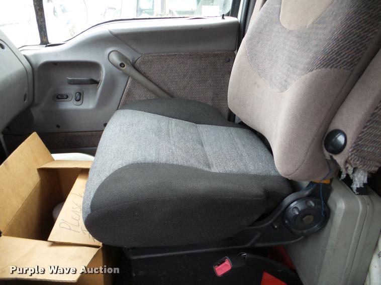 image for item DA7253 1997 Ford AT9513 Aeromax 113 semi truck