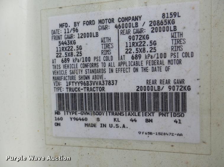 image for item DA7253 1997 Ford AT9513 Aeromax 113 semi truck