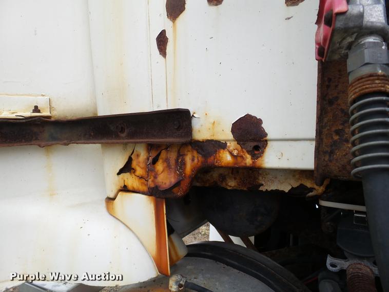 image for item DA7253 1997 Ford AT9513 Aeromax 113 semi truck