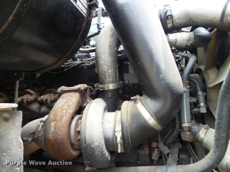 image for item DA7254 1995 Ford LTA9000 Aero Max 106 semi truck