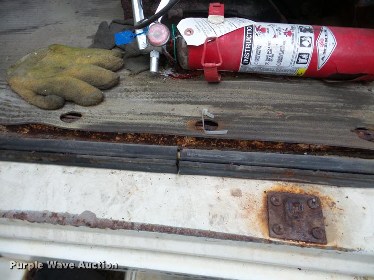 image for item DA7254 1995 Ford LTA9000 Aero Max 106 semi truck