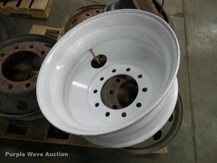 image for item DA7258 Approximately 65 tires