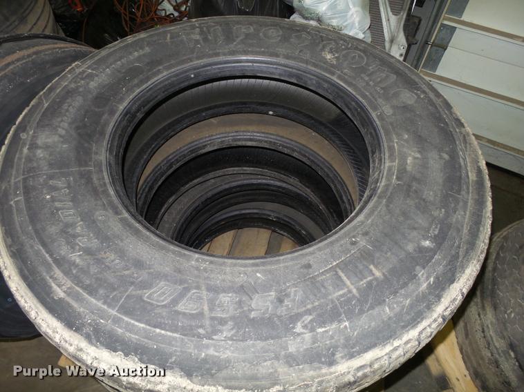 image for item DA7258 Approximately 65 tires