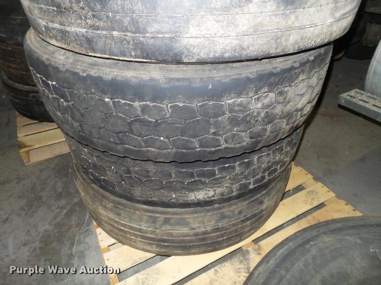 image for item DA7258 Approximately 65 tires