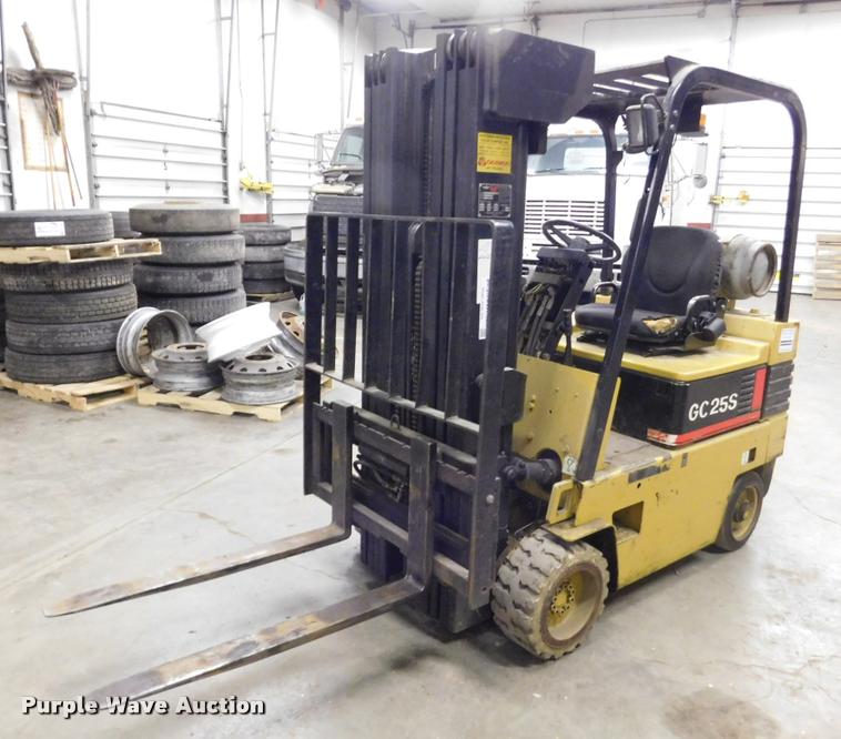 image for item DA7259 Daewoo GC25S forklift