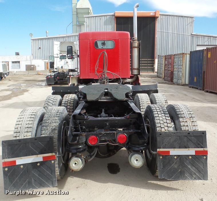 image for item DA7390 1993 Kenworth T600 semi truck