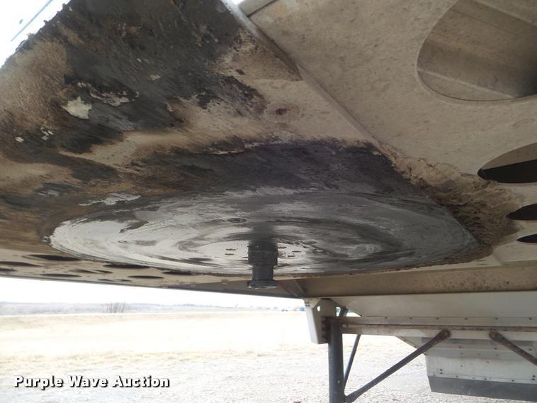 image for item DA7729 2008 Cornhusker double hopper grain trailer