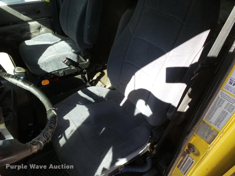 image for item DB1894 1999 International 9900 semi truck