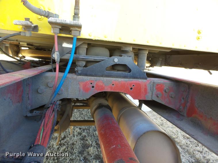 image for item DB1894 1999 International 9900 semi truck