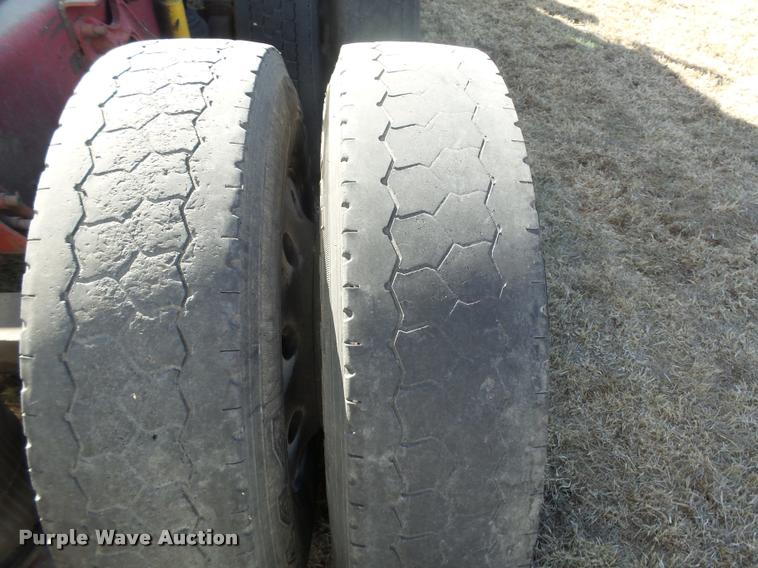 image for item DB1894 1999 International 9900 semi truck