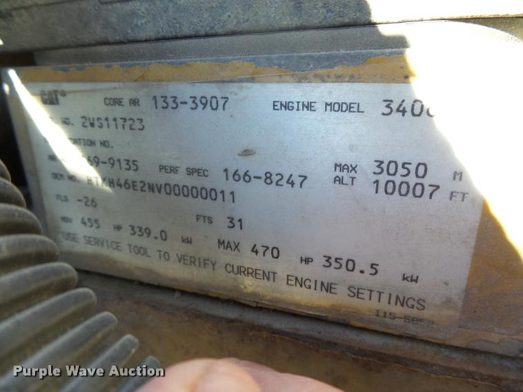 image for item DB1894 1999 International 9900 semi truck