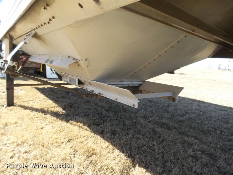 image for item DB1909 2008 Timpte double hopper grain trailer
