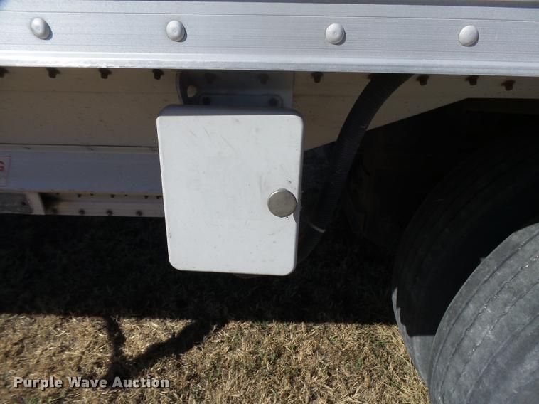 image for item DB1909 2008 Timpte double hopper grain trailer