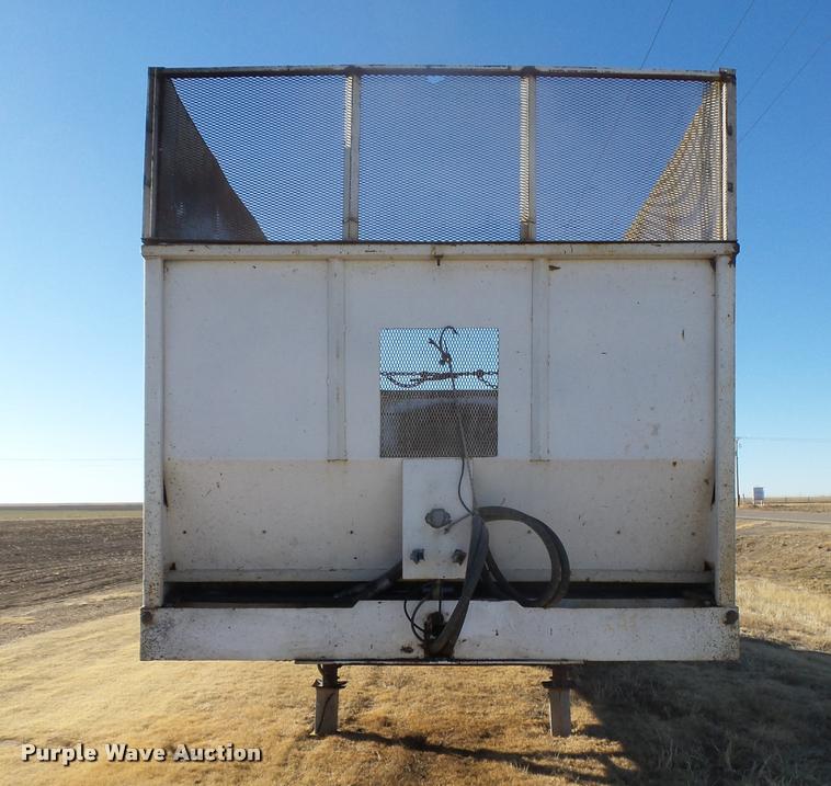 image for item DB1919 2013 shop built live bottom trailer