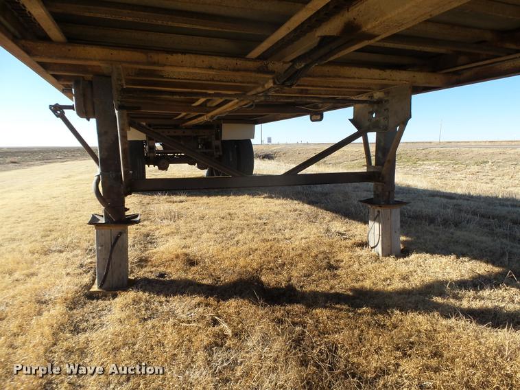 image for item DB1919 2013 shop built live bottom trailer